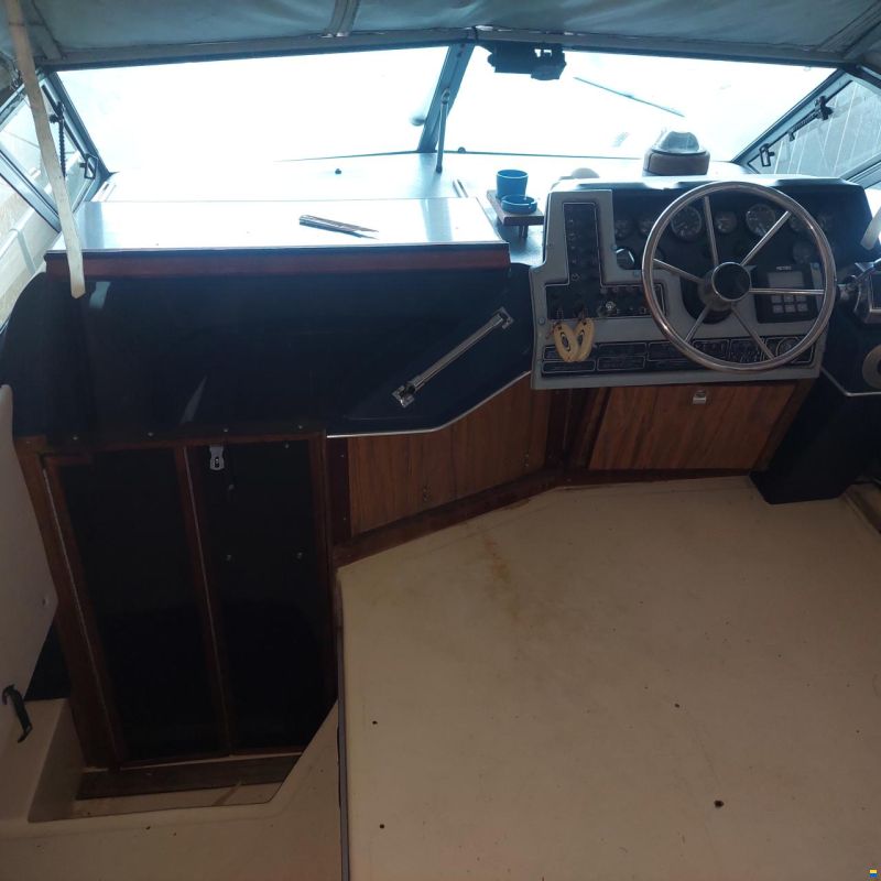 Sea Ray SRV 250 Sundancer