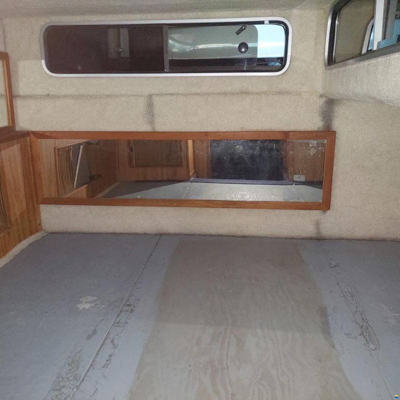 Sea Ray SRV 250 Sundancer