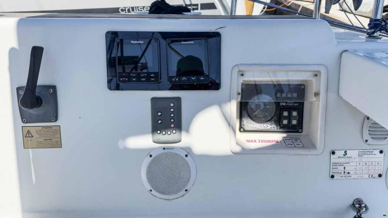 Beneteau First 35