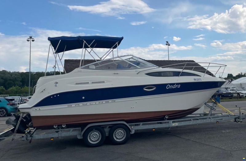 BAYLINER 245 SB