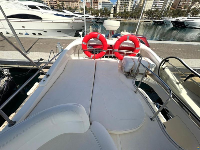 Azimut 39