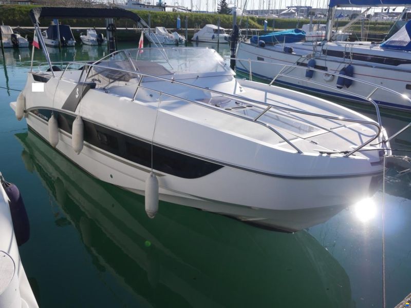 Beneteau Flyer 8.8 SUNdeck