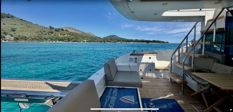 Fairline Squadron 55