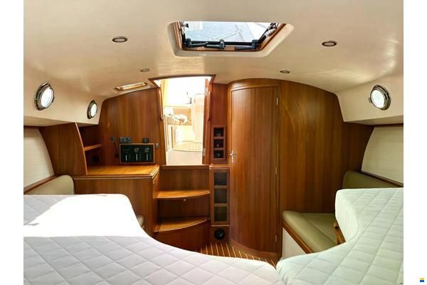 Interboat Intercruiser 29
