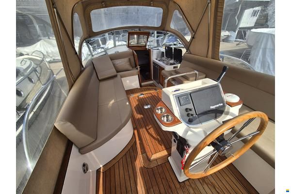 Interboat Intercruiser 29