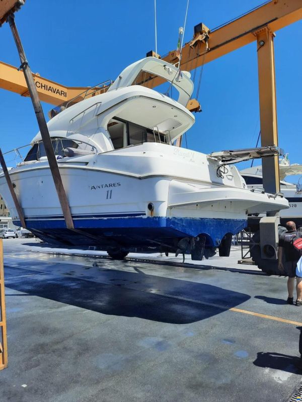 Beneteau Antares 11