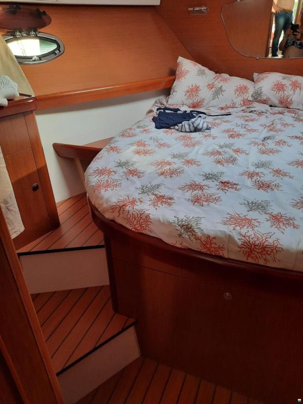 Beneteau Antares 11