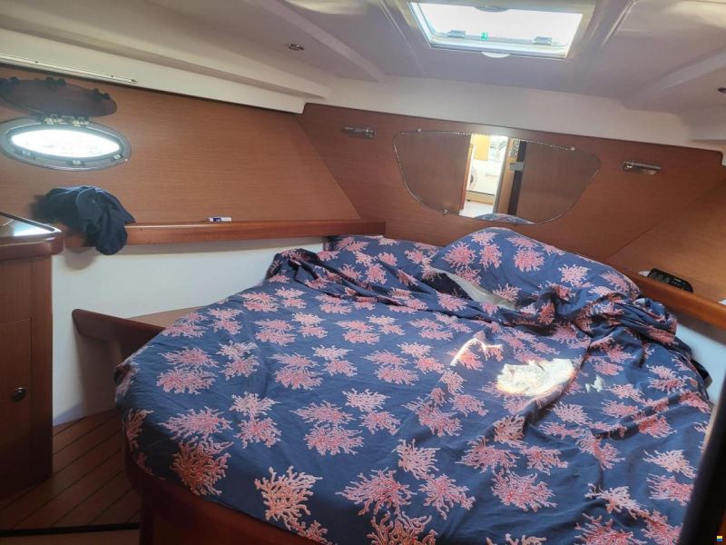 Beneteau Antares 11