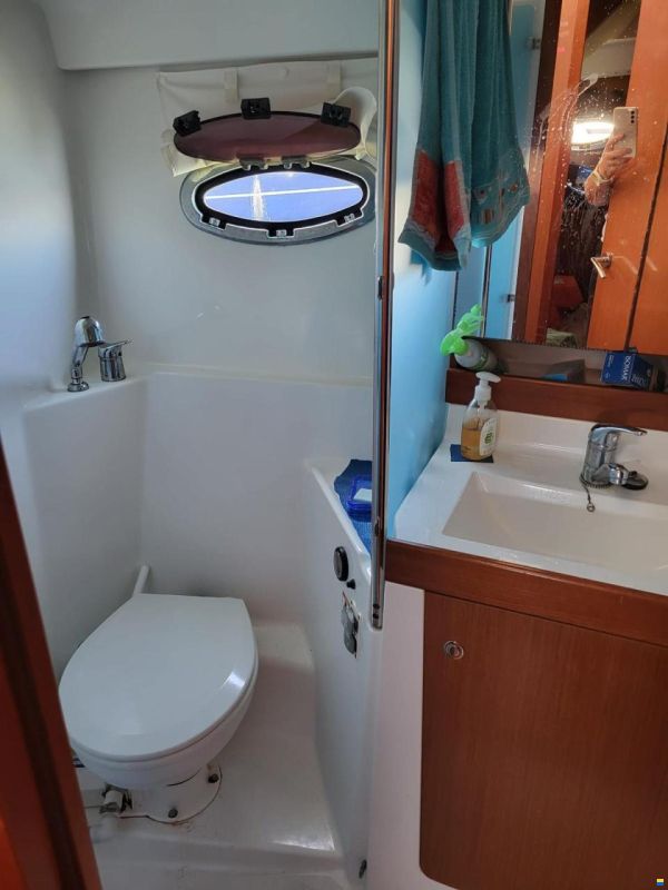 Beneteau Antares 11