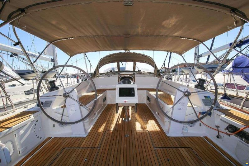 Bavaria CRUISER 46