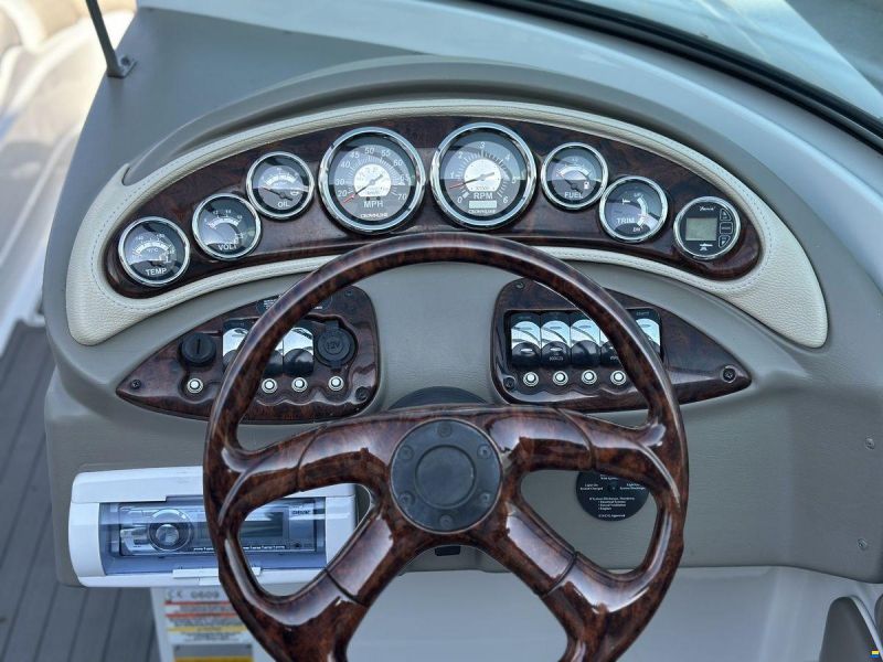 Crownline E6