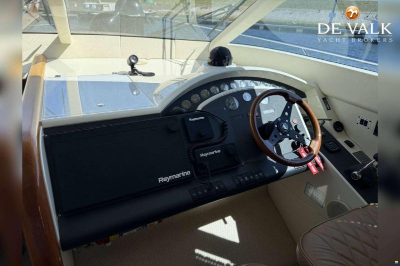 Fairline Squadron 55