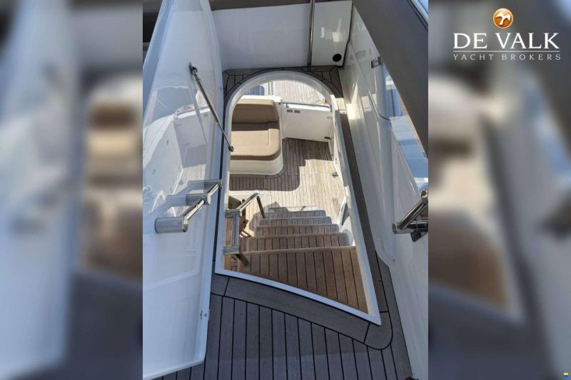 Fairline Squadron 55