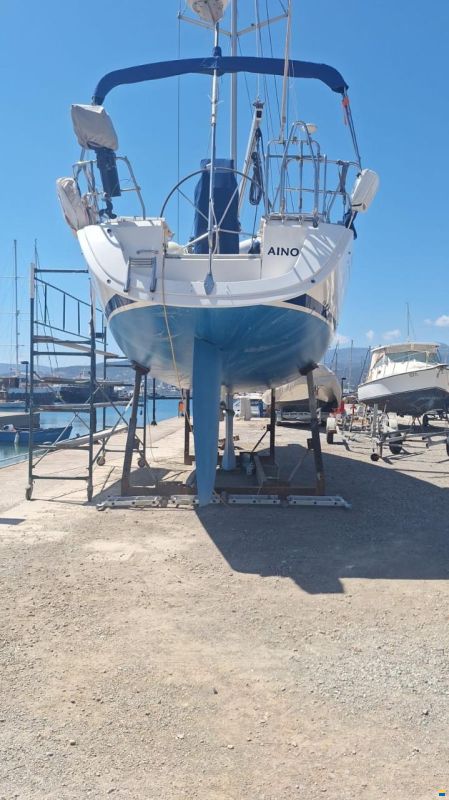 Dufour 40 Performance