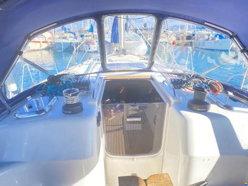 Dufour 40 Performance