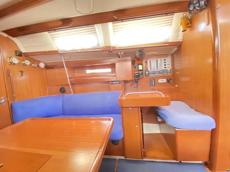 Dufour 40 Performance