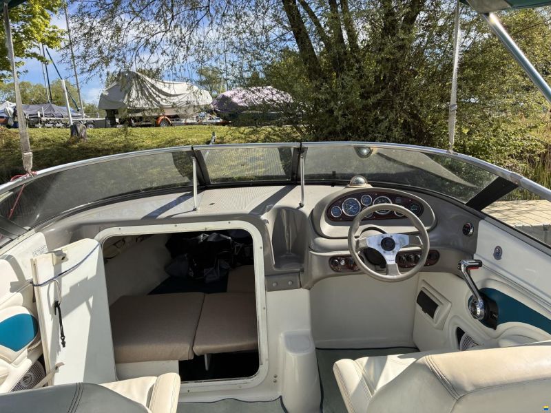 Chris Craft 21 Concept Cuddy