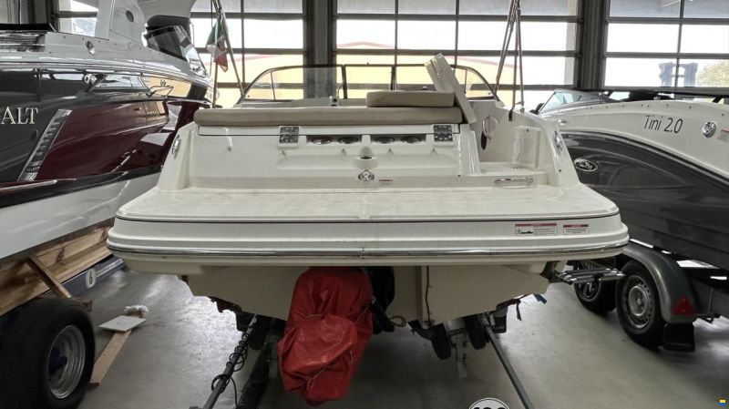 Bayliner VR 5 Cuddy