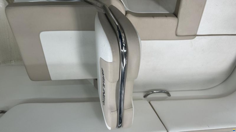 Bayliner VR 5 Cuddy