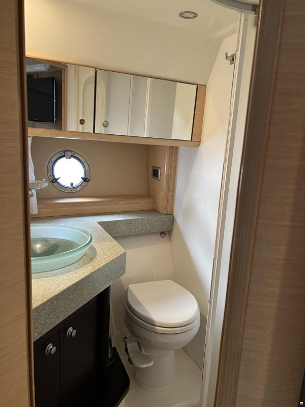 Cranchi Mediterranee 43 HT
