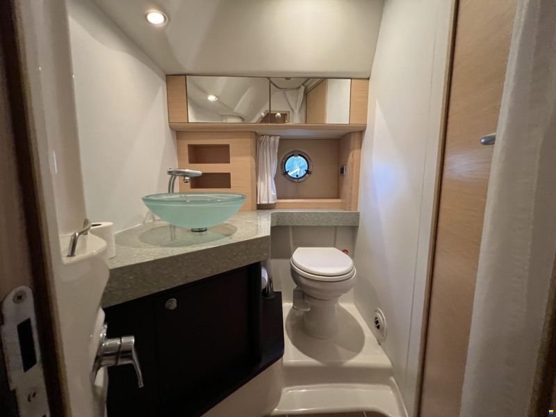 Cranchi Mediterranee 43 HT