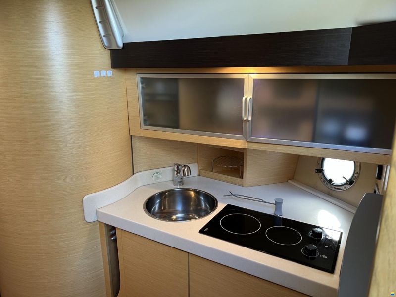 Cranchi Mediterranee 43 HT