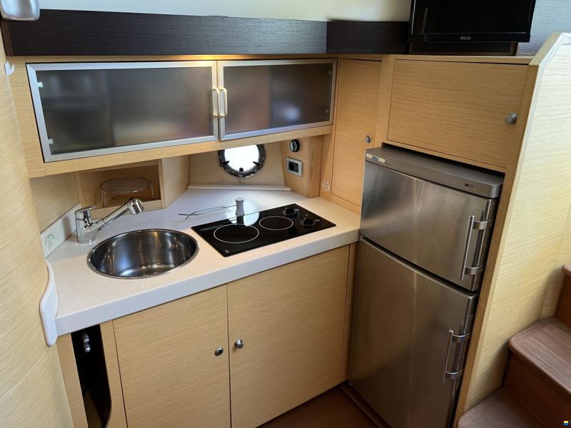 Cranchi Mediterranee 43 HT