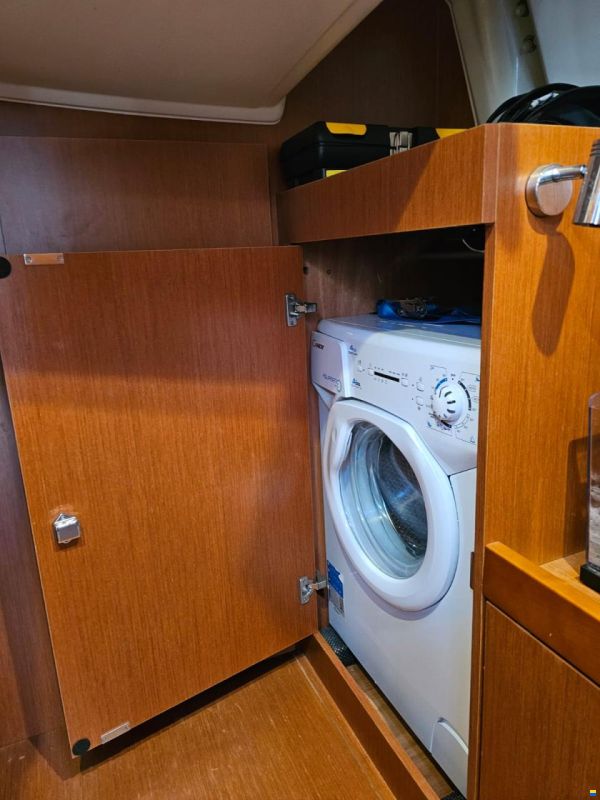 Beneteau Oceanis 41.1