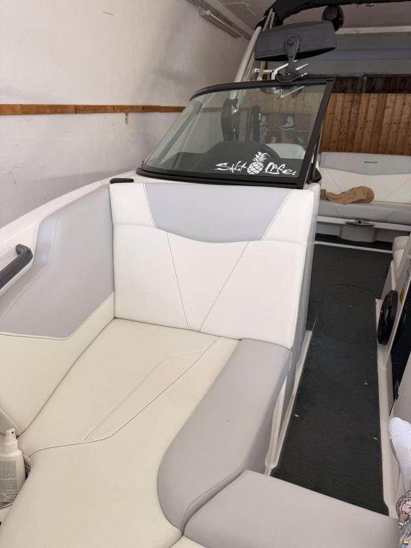 MasterCraft NXT 20