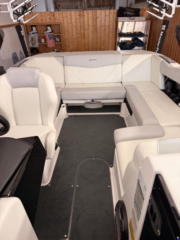 MasterCraft NXT 20