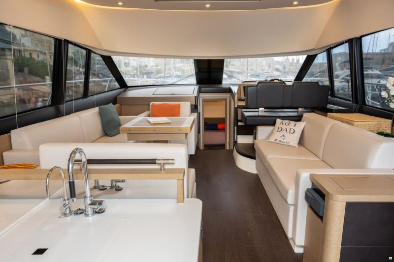 Prestige 500 Fly