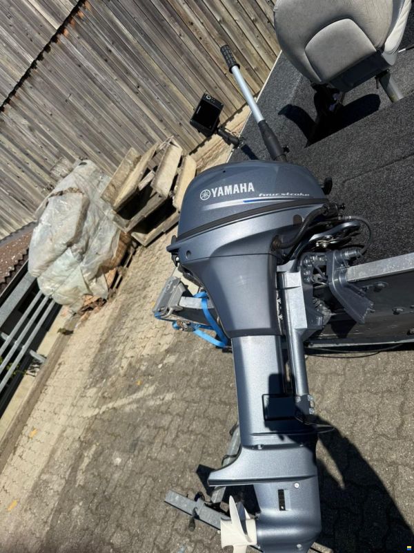 Quicksilver QS 500 SF