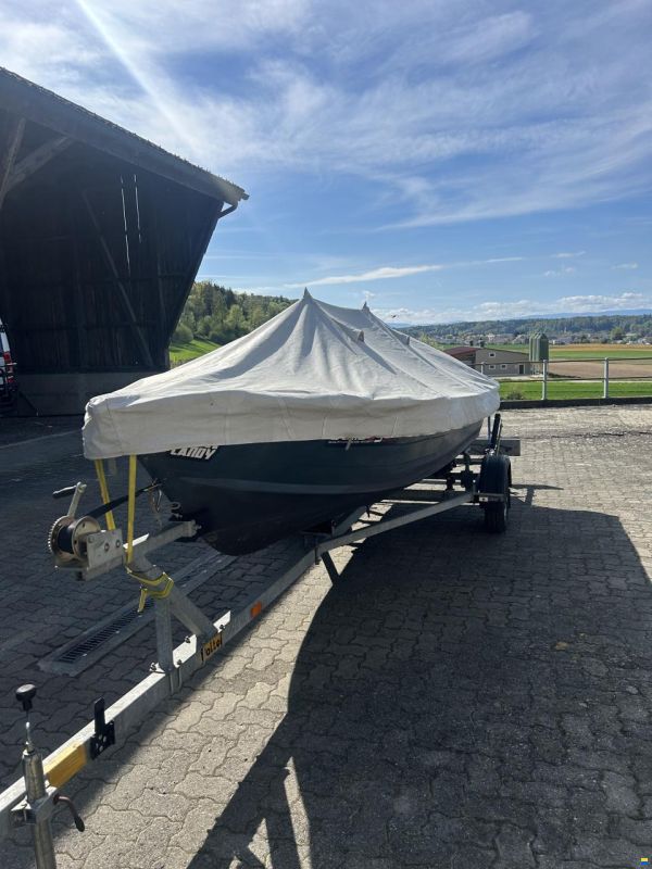 Quicksilver QS 500 SF