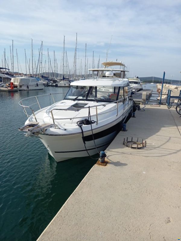 Jeanneau Merry Fisher 1095