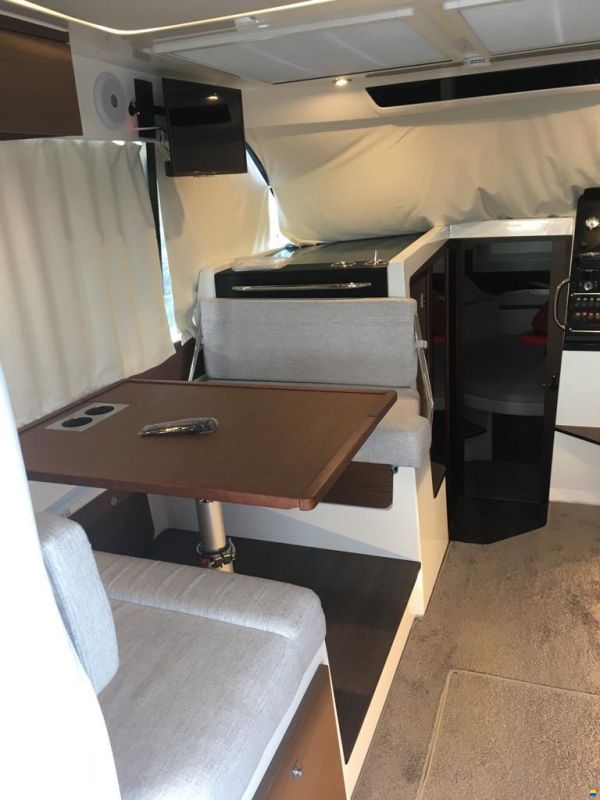 Jeanneau Merry Fisher 1095