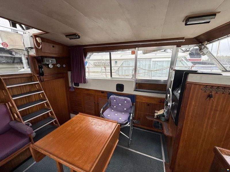Broom 35