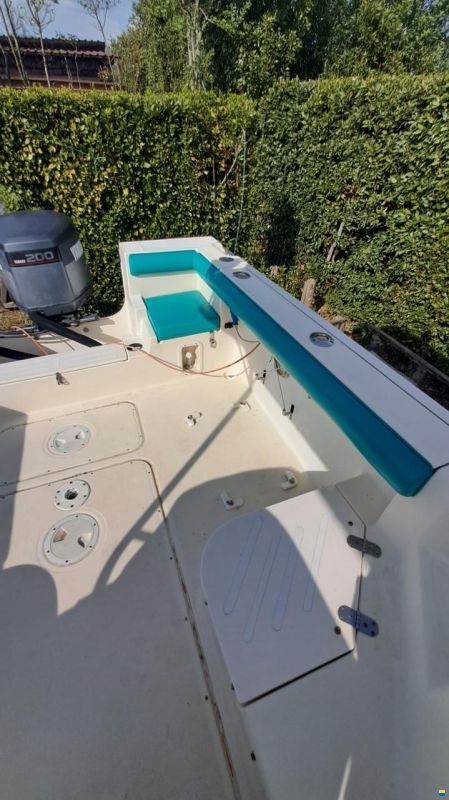 Pursuit 2150 WA