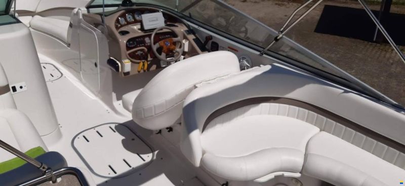 Four Winns Horizon 28 Bowrider