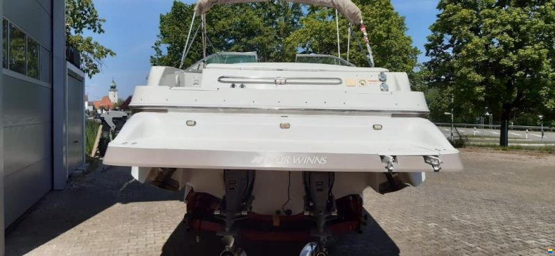 Four Winns Horizon 28 Bowrider