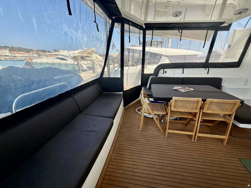 Lagoon 51