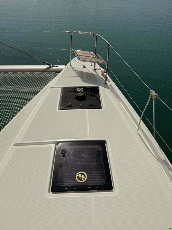 Lagoon 51
