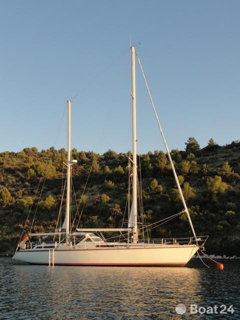 Amel Super Maramu 53