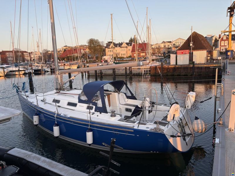 Beneteau First 36.7