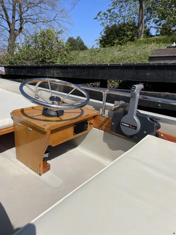 Boston Whaler 13ft
