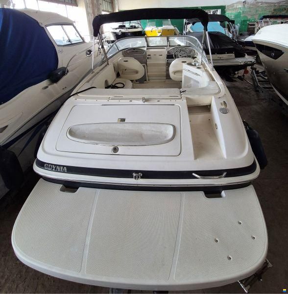 Maxum 2100 SC