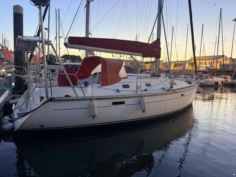 Beneteau Oceanis Clipper 331