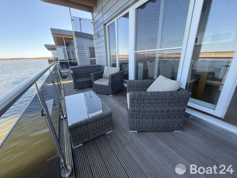Floating House Steelvoll 63