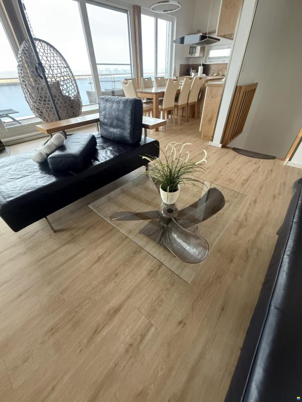 Floating House Steelvoll 63