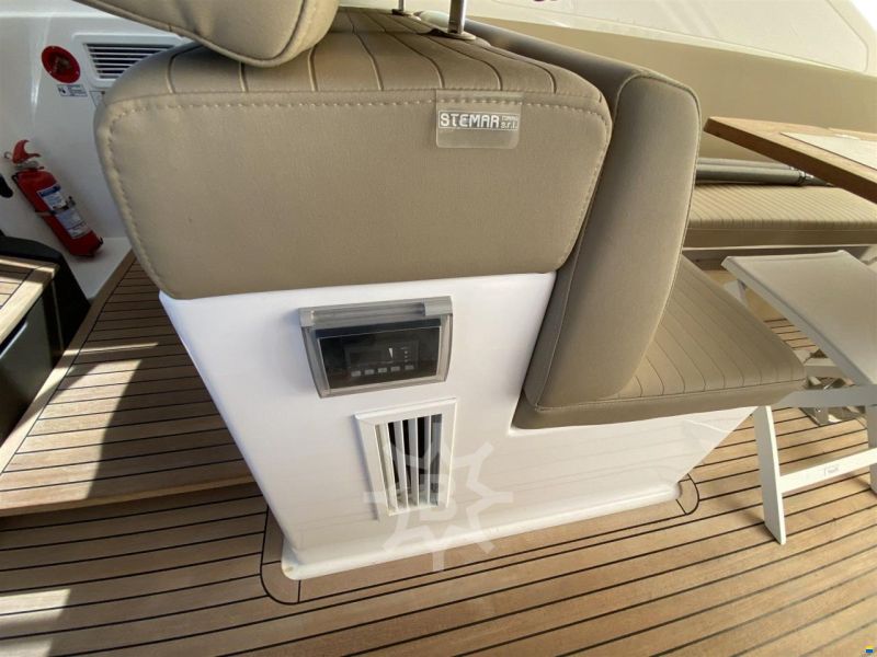 Azimut Atlantis 43