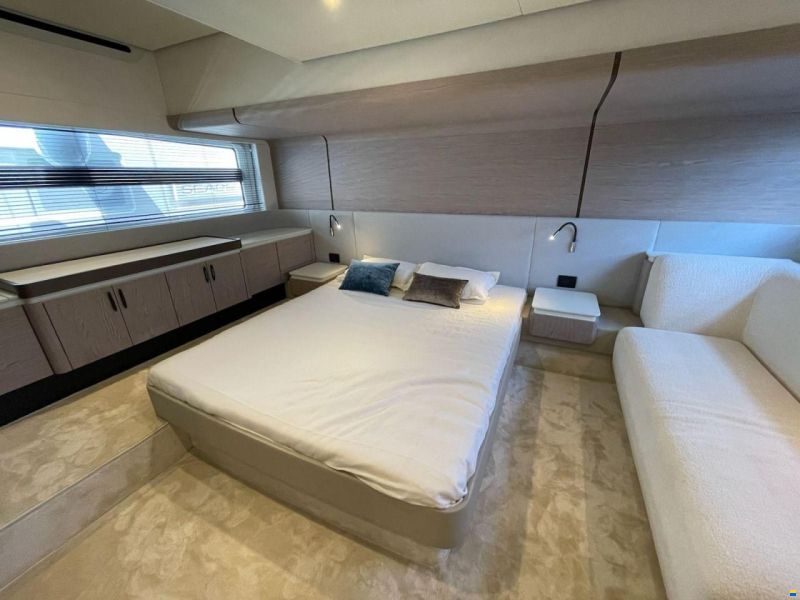 Azimut Fly 53